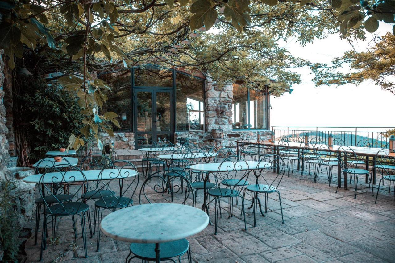 Maison D'Hotes Le Hameau De La Mure Saint-Laurent-du-Pape Ngoại thất bức ảnh