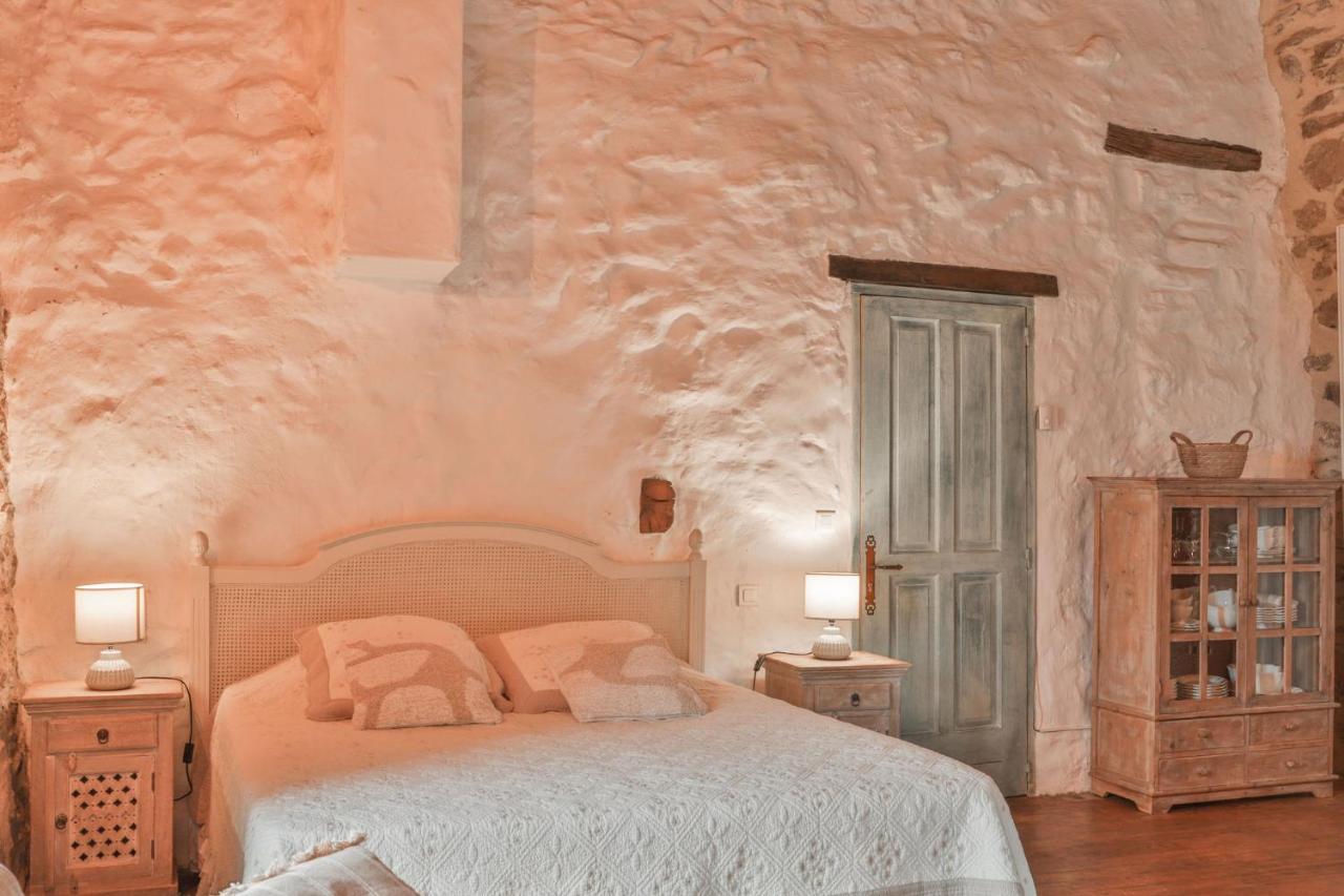 Maison D'Hotes Le Hameau De La Mure Saint-Laurent-du-Pape Ngoại thất bức ảnh