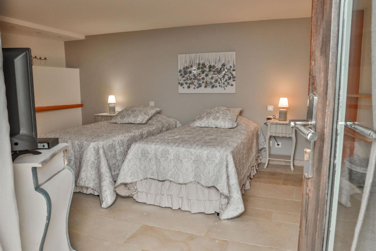 Maison D'Hotes Le Hameau De La Mure Saint-Laurent-du-Pape Ngoại thất bức ảnh