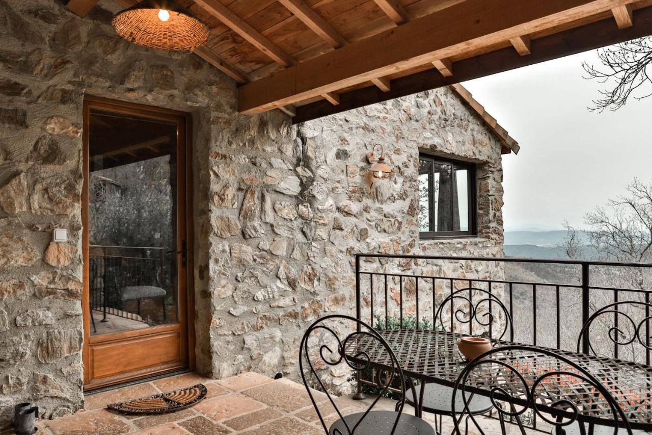 Maison D'Hotes Le Hameau De La Mure Saint-Laurent-du-Pape Ngoại thất bức ảnh